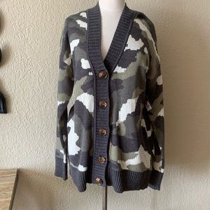 AZ Jean Olive n Gray sweater